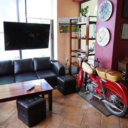 Hotel Family Misho's Street *